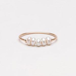 Mini Pearls Ring