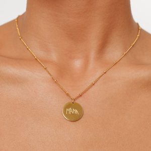 drawing-engrave-necklace.jpg