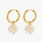 Tiny Pearls Hoops