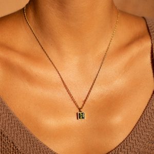 minimal-green-pendant.jpg