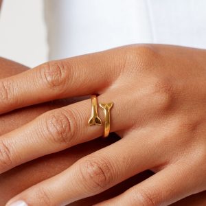 whale-tail-ring-model.jpg